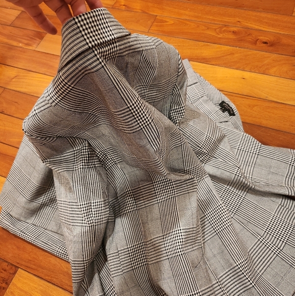 Banana Republic Pant Suit Set Plaid - Picture 4 of 4